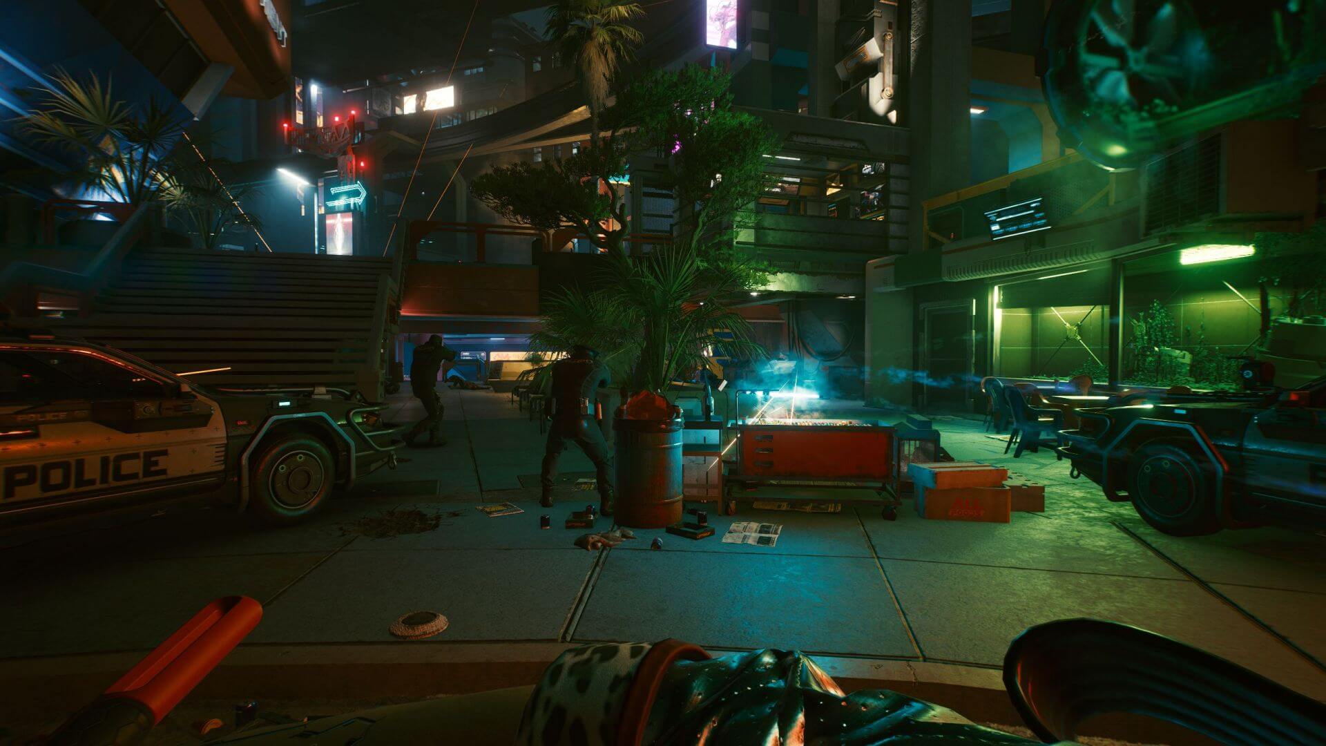 Cyberpunk 2077 - Night City notte (PC) scontro con polizia 